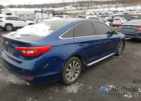 2016 Hyundai Sonata Sport z USA, uszkodzony, nr VIN 5NPE34AF5GH300914